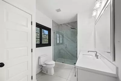 4103 Thistle Hill Court, Sugar Land, TX 77479 - Photo 35