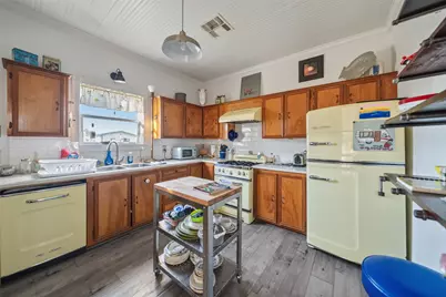 409 Lewis Street, Matagorda, TX 77414 - Photo 13