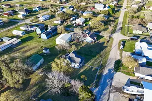 409 Lewis St, Matagorda, TX 77414 - Photo 35