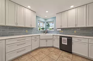 3174 La Quinta Dr, Missouri City, TX 77459 - Photo 11