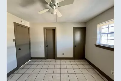 1042 W Village Court #C, Pasadena, TX 77506 - Photo 17