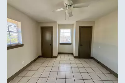 1042 W Village Court #C, Pasadena, TX 77506 - Photo 23
