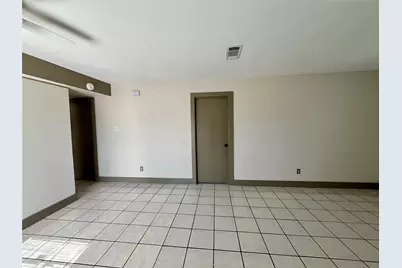 1042 W Village Court #C, Pasadena, TX 77506 - Photo 7