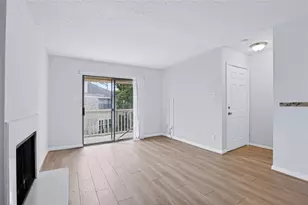 2750 Holly Hall St, Houston, TX 77054 - Photo 5
