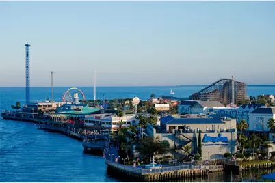 4813 Cedar Street, Pasadena, TX 77586 - Photo 39