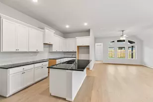 811 Evergreen Frst Ln, Rosharon, TX 77583 - Photo 11