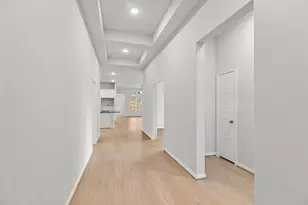 811 Evergreen Frst Ln, Rosharon, TX 77583 - Photo 5