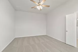 811 Evergreen Frst Ln, Rosharon, TX 77583 - Photo 25