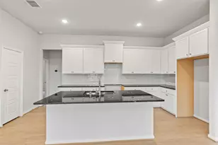 811 Evergreen Frst Ln, Rosharon, TX 77583 - Photo 13