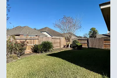 2044 Shore Breeze, Pearland, TX 77584 - Photo 17