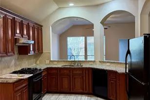 2044 Shore Breeze, Pearland, TX 77584 - Photo 5