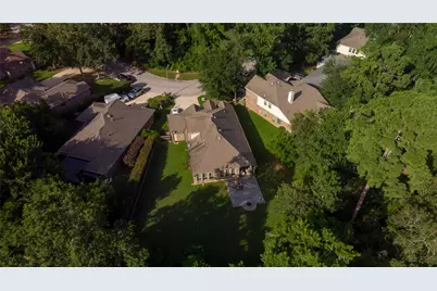 8992 S Comanche Circle, Willis, TX 77378 - Photo 33