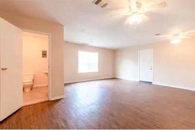 2527 Colonial Ridge Drive, Friendswood, TX 77546 - Photo 23