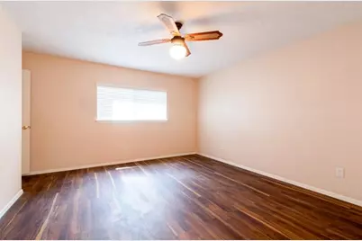 2527 Colonial Ridge Drive, Friendswood, TX 77546 - Photo 19