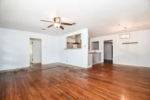 3116 12th St, Bay City, TX 77414 - Photo 9