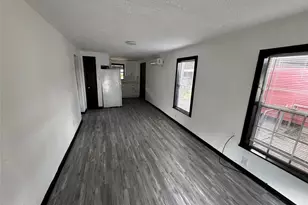 1504 Luzon St, Houston, TX 77009 - Photo 7