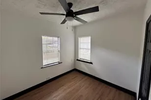 1504 Luzon St, Houston, TX 77009 - Photo 17
