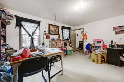 7401 Helmers Street, Houston, TX 77022 - Photo 21