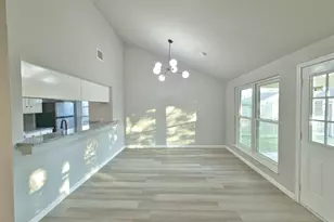 1618 Live Oak Hollow St, Pearland, TX 77581 - Photo 5