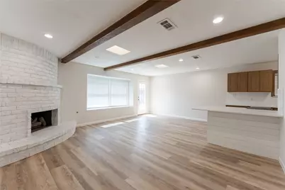 15823 Kueben Lane, Houston, TX 77489 - Photo 9