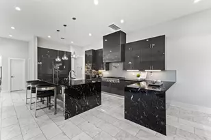 14002 Woodthorpe Ln, Houston, TX 77079 - Photo 45