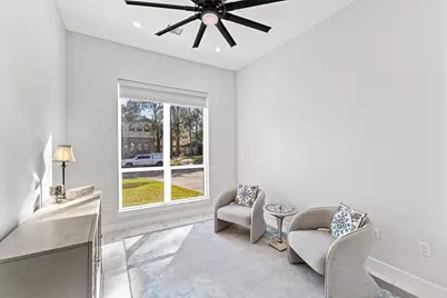 14002 Woodthorpe Lane, Houston, TX 77079 - Photo 19