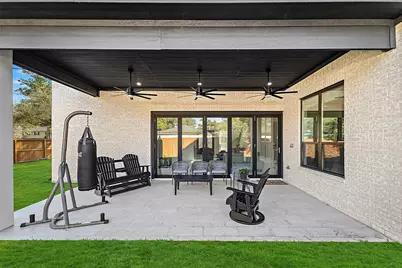 14002 Woodthorpe Lane, Houston, TX 77079 - Photo 39