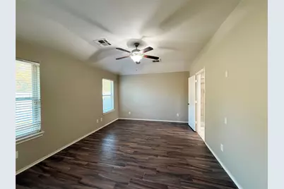 1626 Thornhollow Drive, Houston, TX 77014 - Photo 11