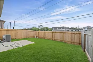 1374 Mixander Wy, La Porte, TX 77571 - Photo 19
