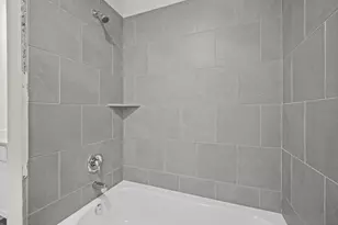 1374 Mixander Wy, La Porte, TX 77571 - Photo 17