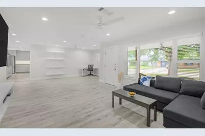 1710 Willowby Drive, Houston, TX 77008 - Photo 3