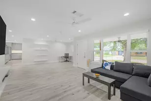 1710 Willowby Dr, Houston, TX 77008 - Photo 3