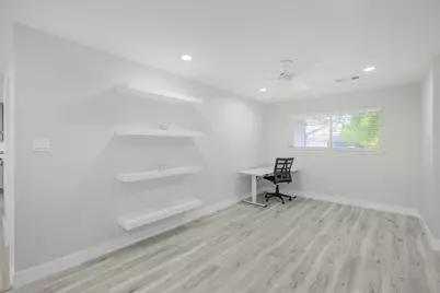 1710 Willowby Drive, Houston, TX 77008 - Photo 21