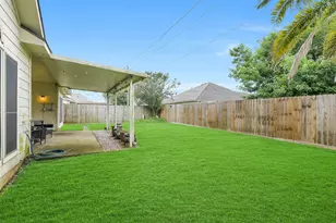 16830 Ship Anchor Dr, Friendswood, TX 77546 - Photo 33