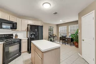 16830 Ship Anchor Dr, Friendswood, TX 77546 - Photo 11