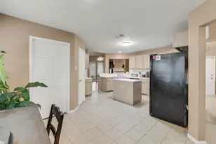 16830 Ship Anchor Dr, Friendswood, TX 77546 - Photo 13