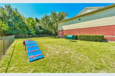 11111 W Montgomery Road #1004, Houston, TX 77088 - Photo 7
