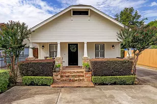 611 E 20th St, Houston, TX 77008 - Photo 1