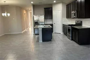 2128 Del Mar Dr, Texas City, TX 77568 - Photo 3