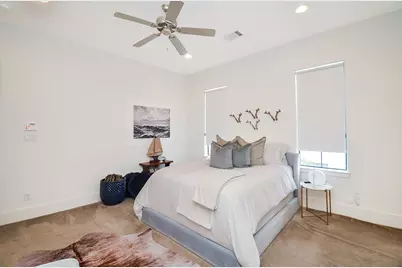 11027 Jardin Des Circle, Houston, TX 77043 - Photo 17