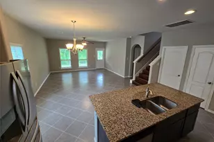 2027 Brookmont Dr, Conroe, TX 77301 - Photo 7