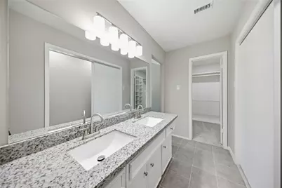 21 Oldstream Court, The Woodlands, TX 77381 - Photo 21