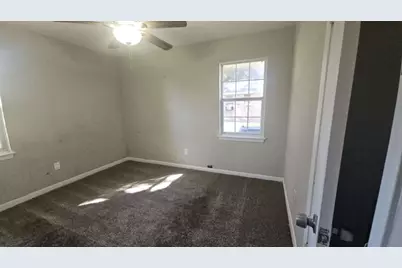 10101 Rebel Road, Houston, TX 77016 - Photo 7