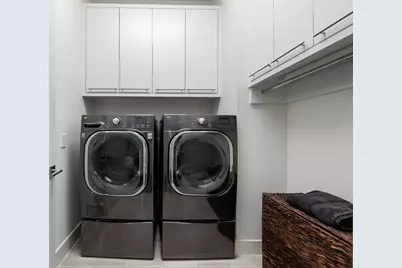 205 Portland Street, Houston, TX 77006 - Photo 25