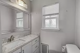 10303 Greenwillow Dr, Houston, TX 77035 - Photo 13