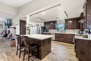 1539 Sterling Dr, Baytown, TX 77523 - Photo 9