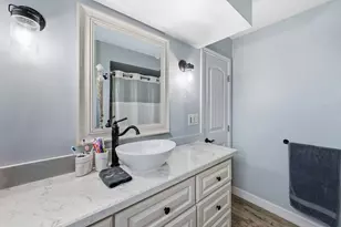 1539 Sterling Dr, Baytown, TX 77523 - Photo 17