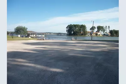 513 Valleyview Drive, Onalaska, TX 77360 - Photo 21
