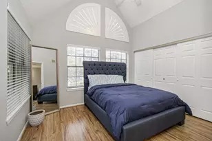 2425 Holly Hall St, Houston, TX 77054 - Photo 23