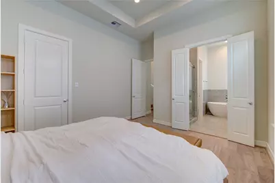 730 Carriage Knolls Drive, Houston, TX 77008 - Photo 15